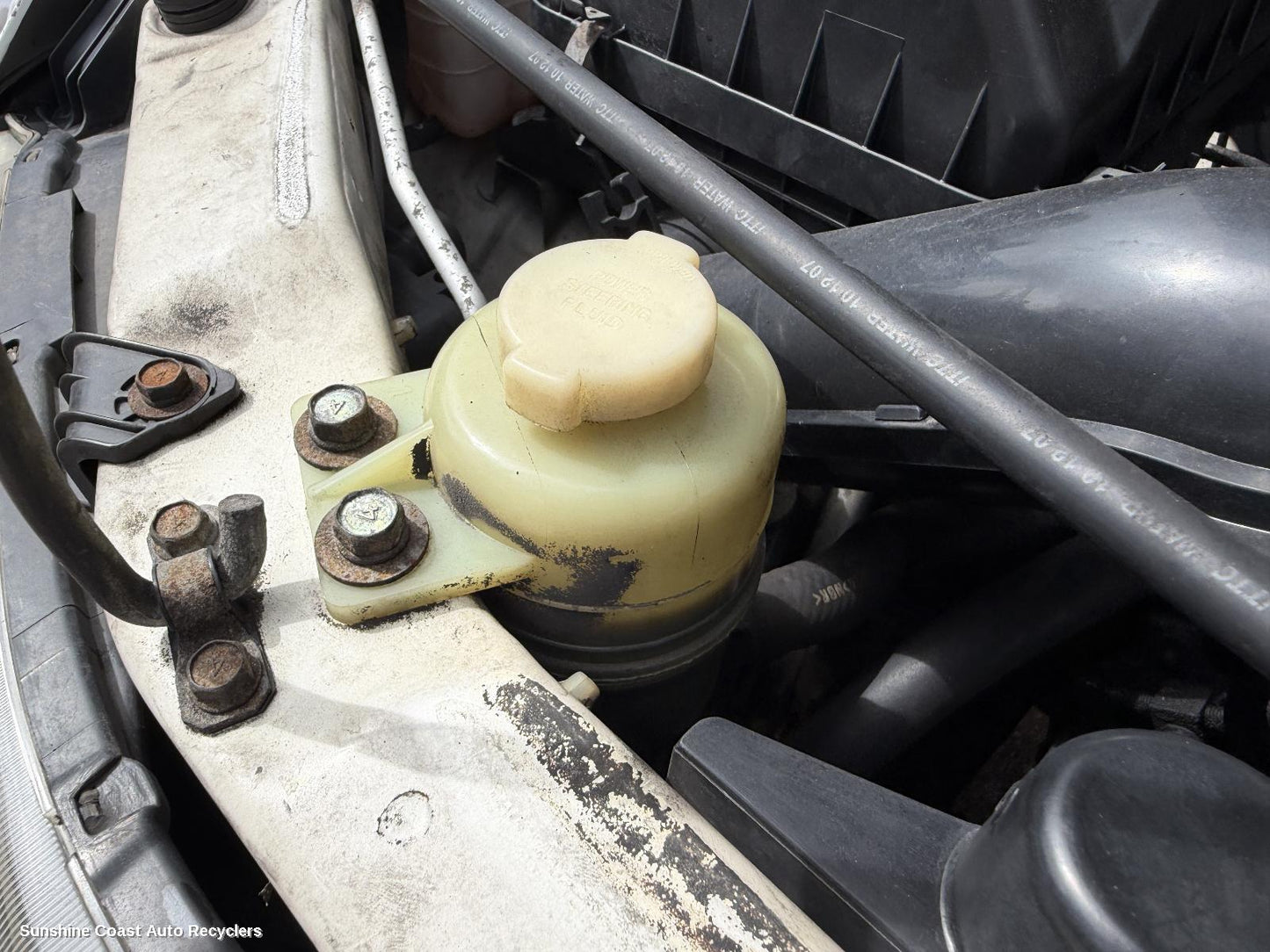 2006-2009 Mitsubishi Triton P S Reservoir