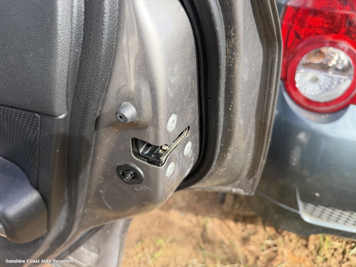 2007-2013 Nissan Xtrail Door Boot Gate Lock