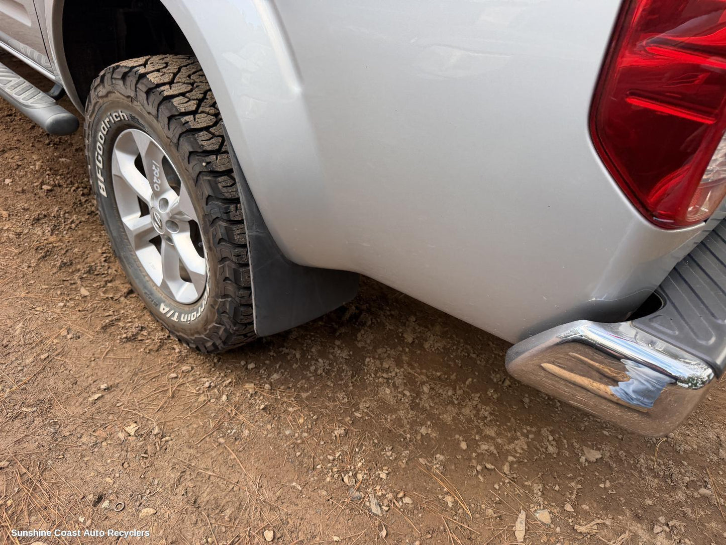 2005-2015 Nissan Navara Mud Flaps