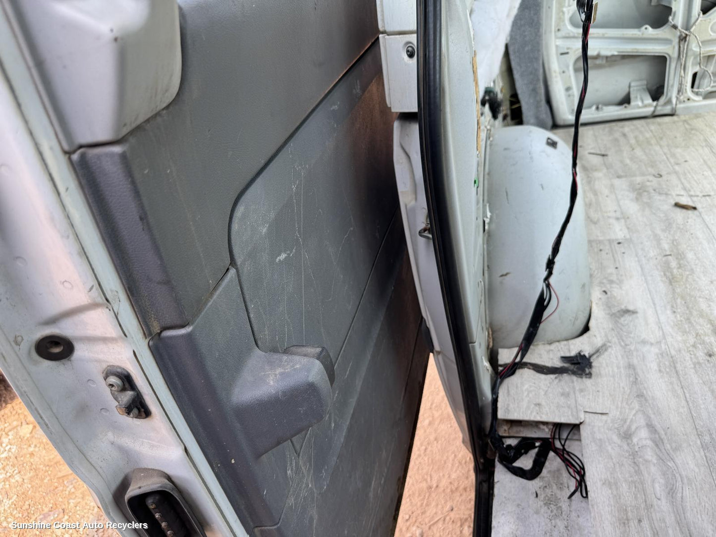 2005 Mercedes Vito Door Trim