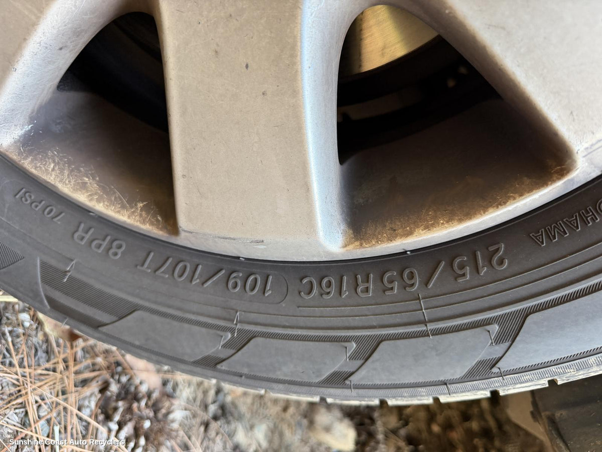 2004-2010 Volkswagen Transporter Tyre