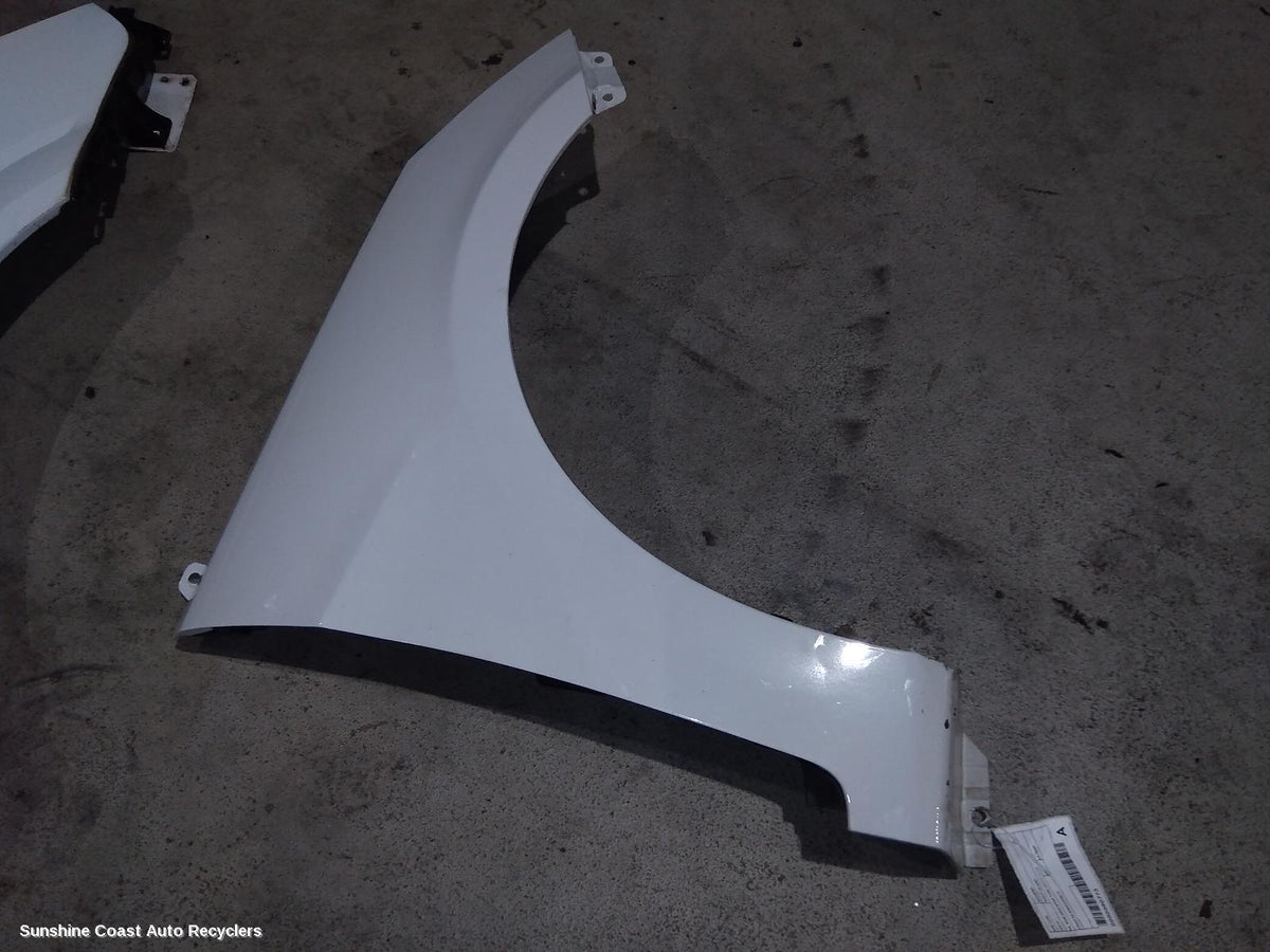 2011-2019 Hyundai Accent Right Guard