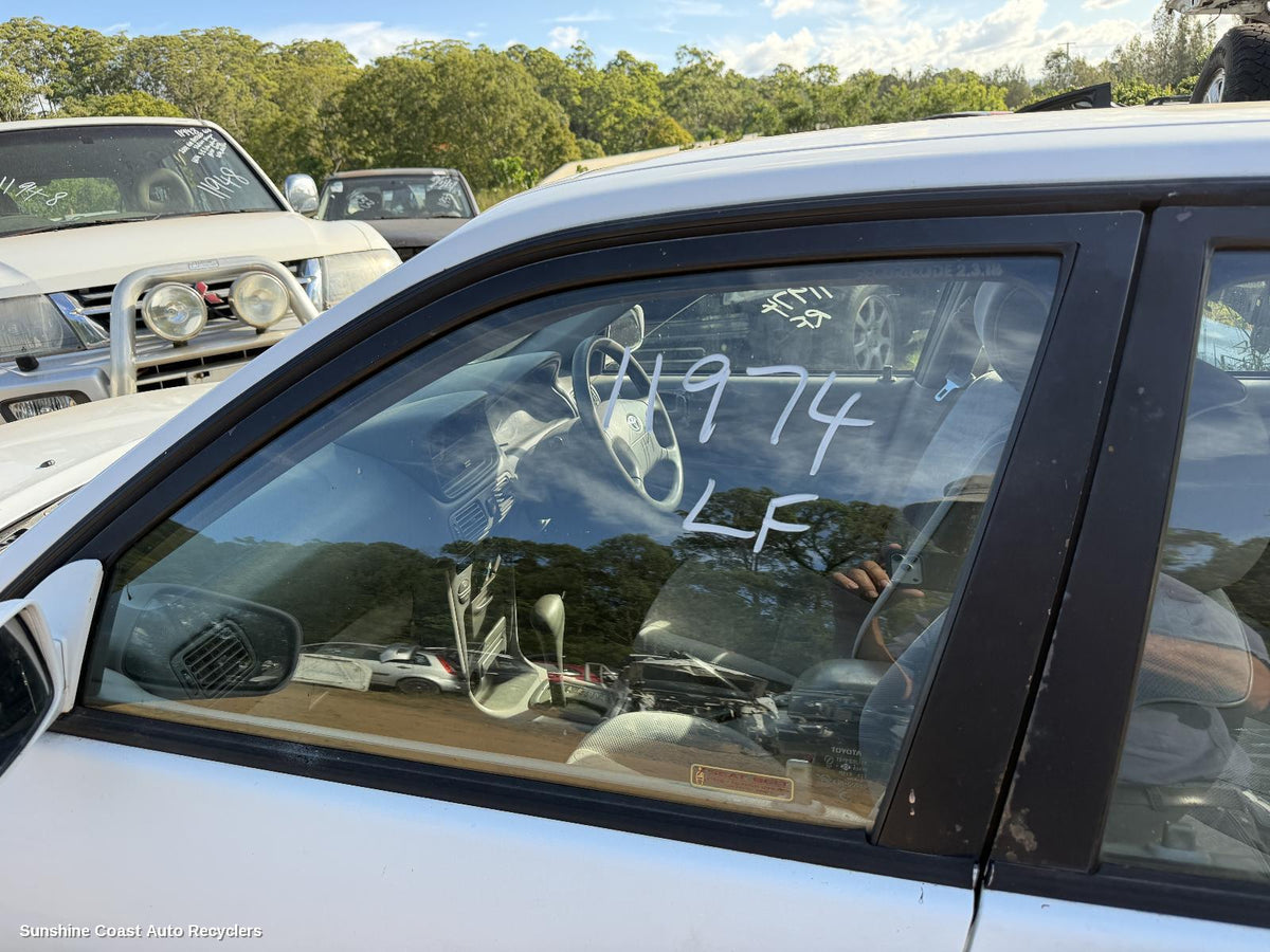 1998-2001 Toyota Corolla Left Front Door Window