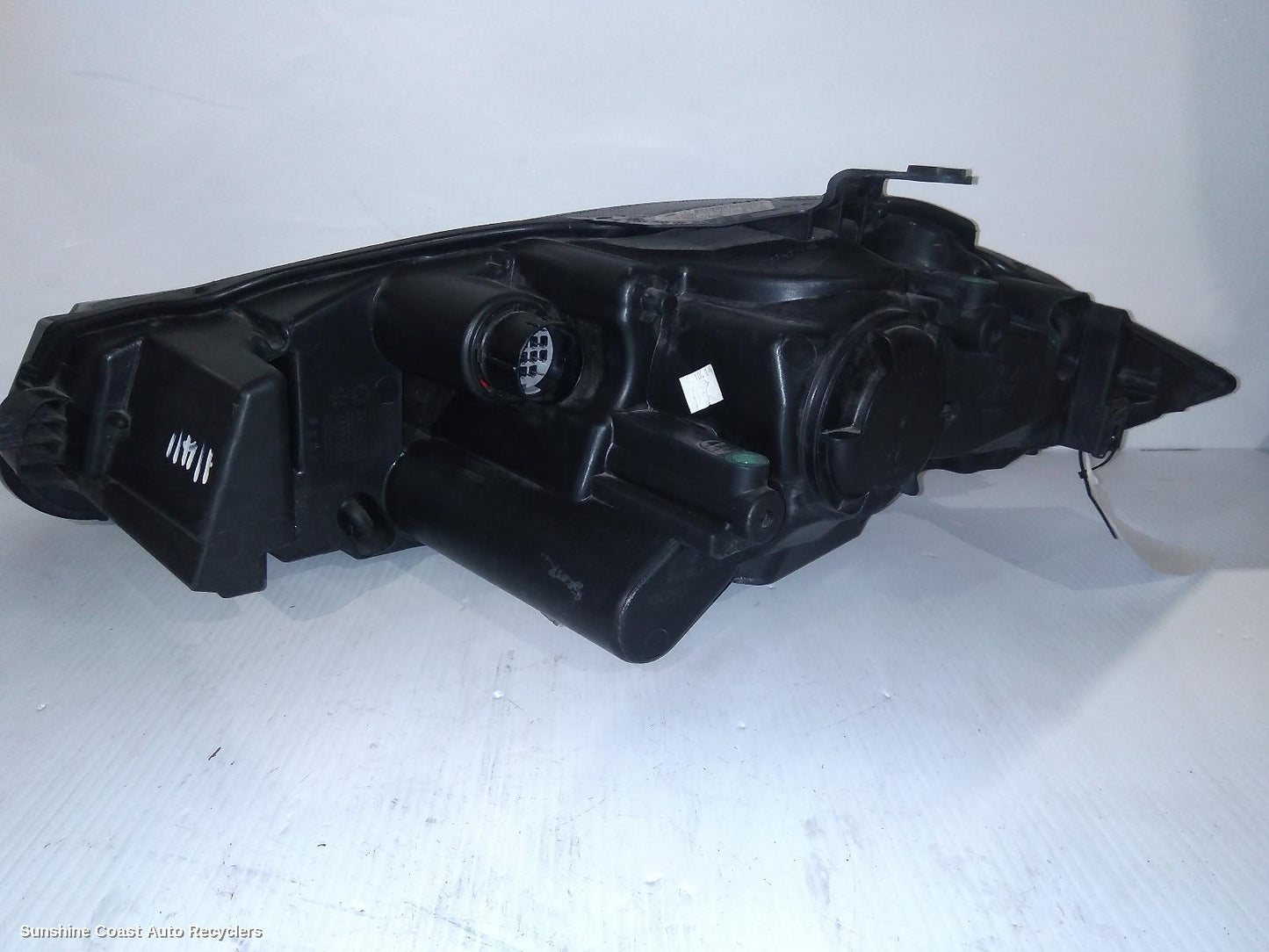 2015 Jaguar Xf Right Headlamp