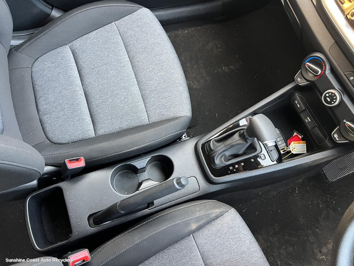 2020-2026 Kia Stonic Console