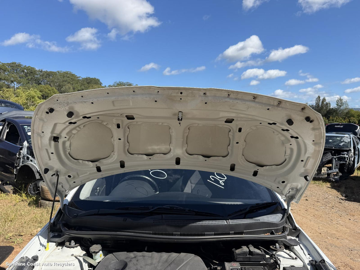 2011-2019 Hyundai Accent Plenum Chamber