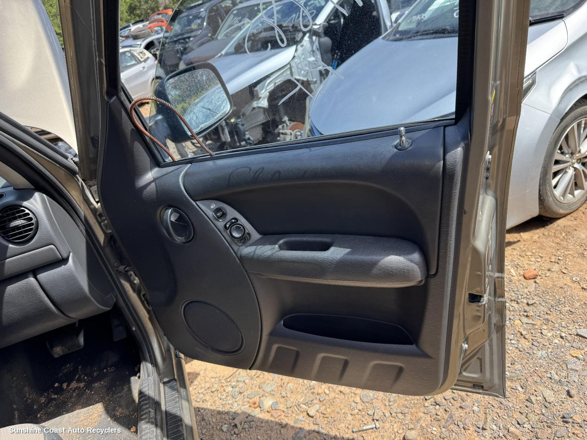 2001-2007 Jeep Cherokee Door Handle