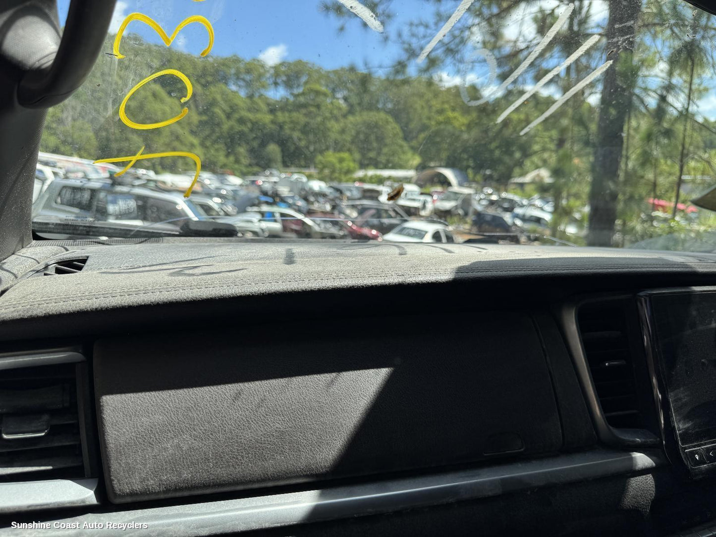 2020-2026 Mazda Bt50 Glove Box