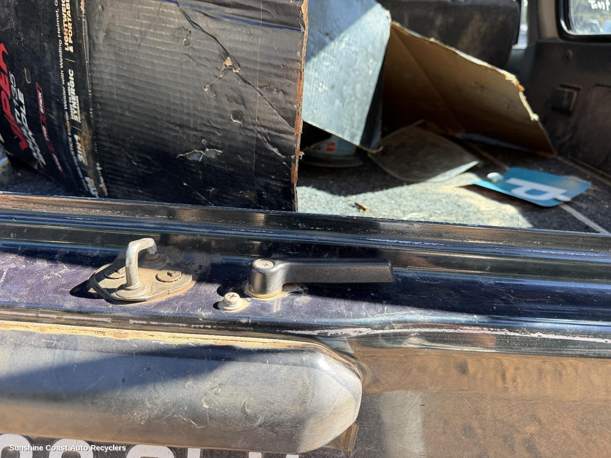 1990-1998 Toyota Landcruiser Door Handle