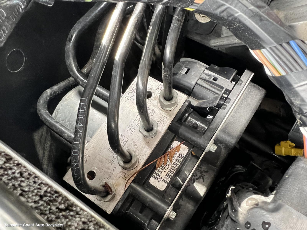 2008-2015 Jaguar Xf Abs Pump Modulator