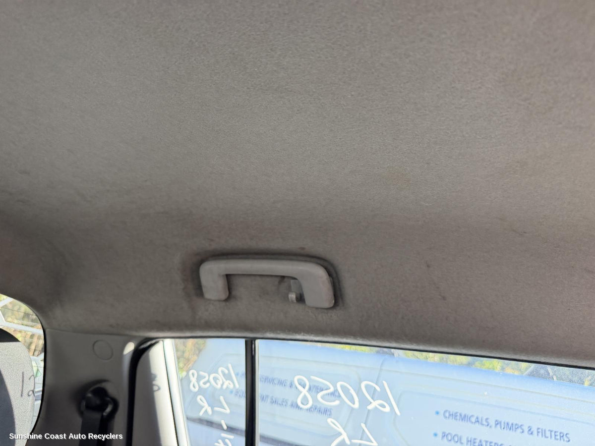 2009-2015 Mitsubishi Triton Grab Handle