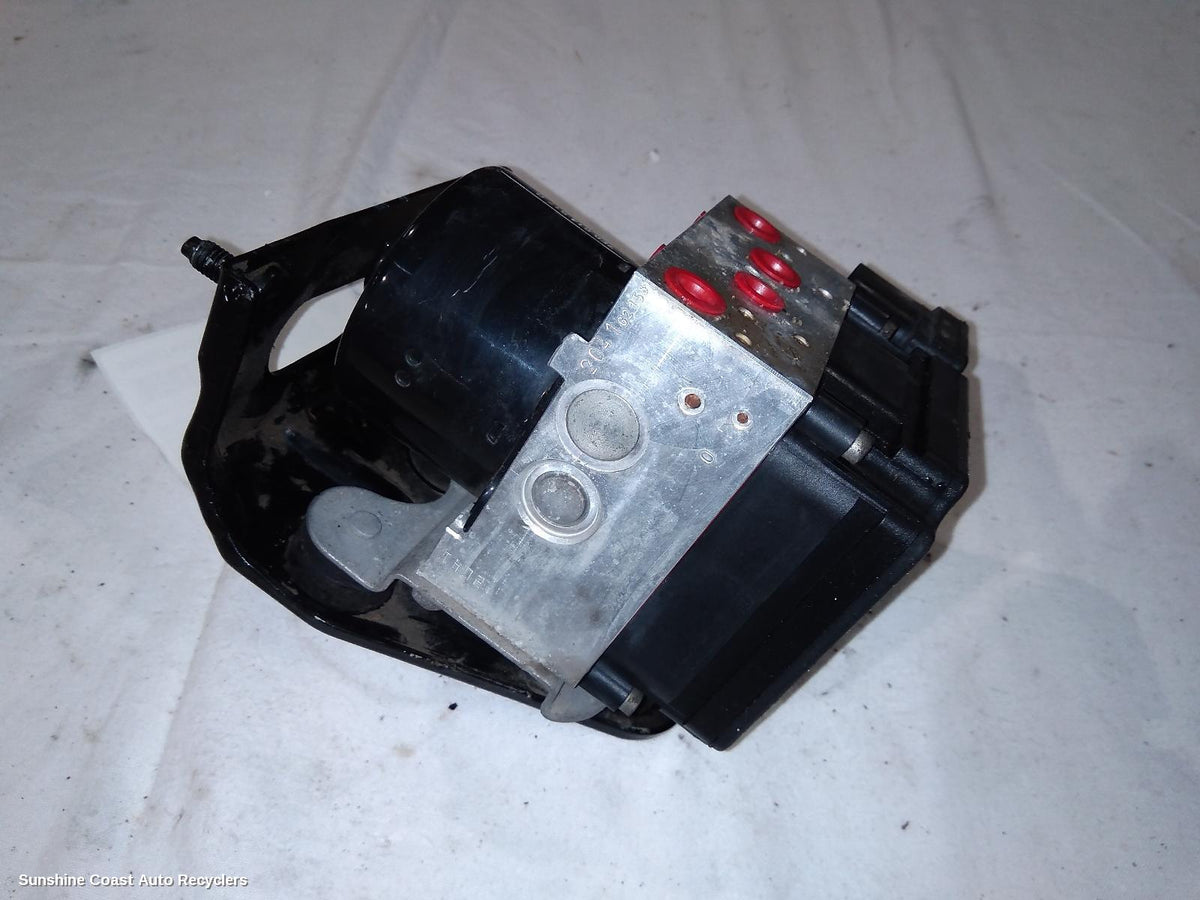 2010-2015 Volkswagen Transporter Abs Pump Modulator