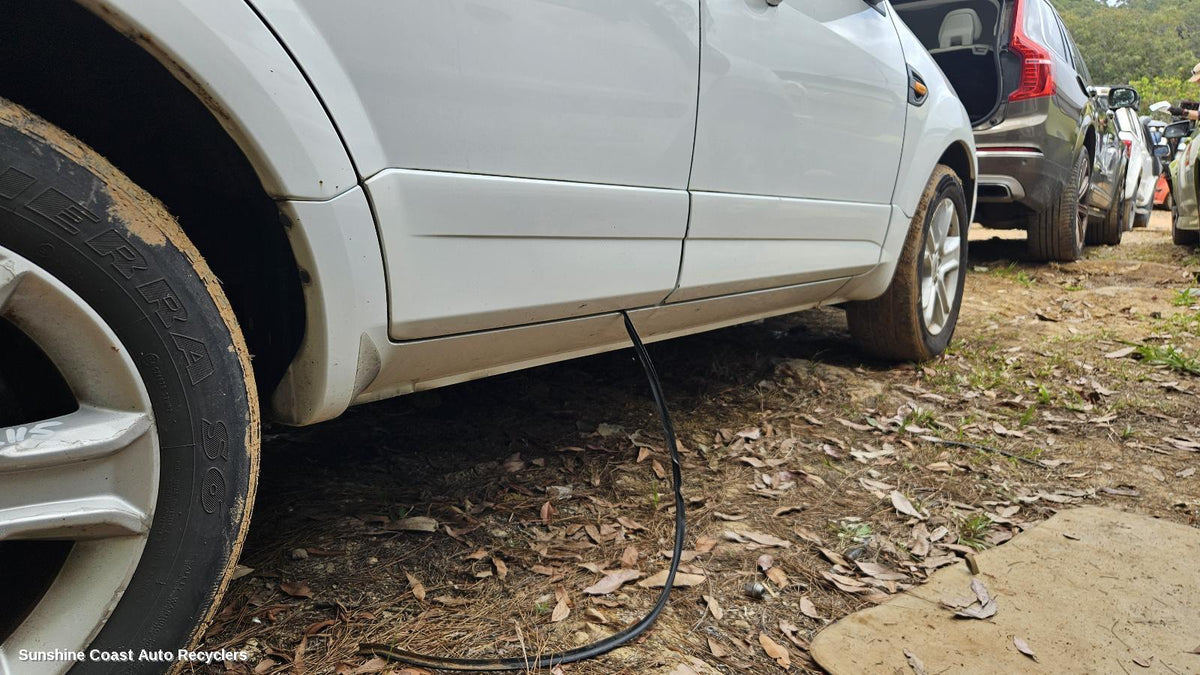 2011-2016 Ford Territory Side Step Skirt