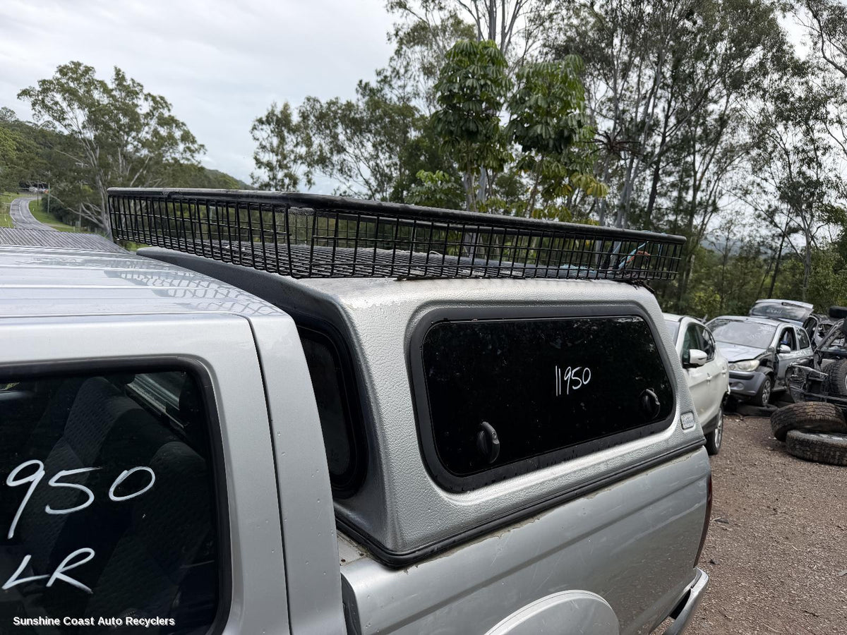 2009-2015 Nissan Navara Tonneau Cover