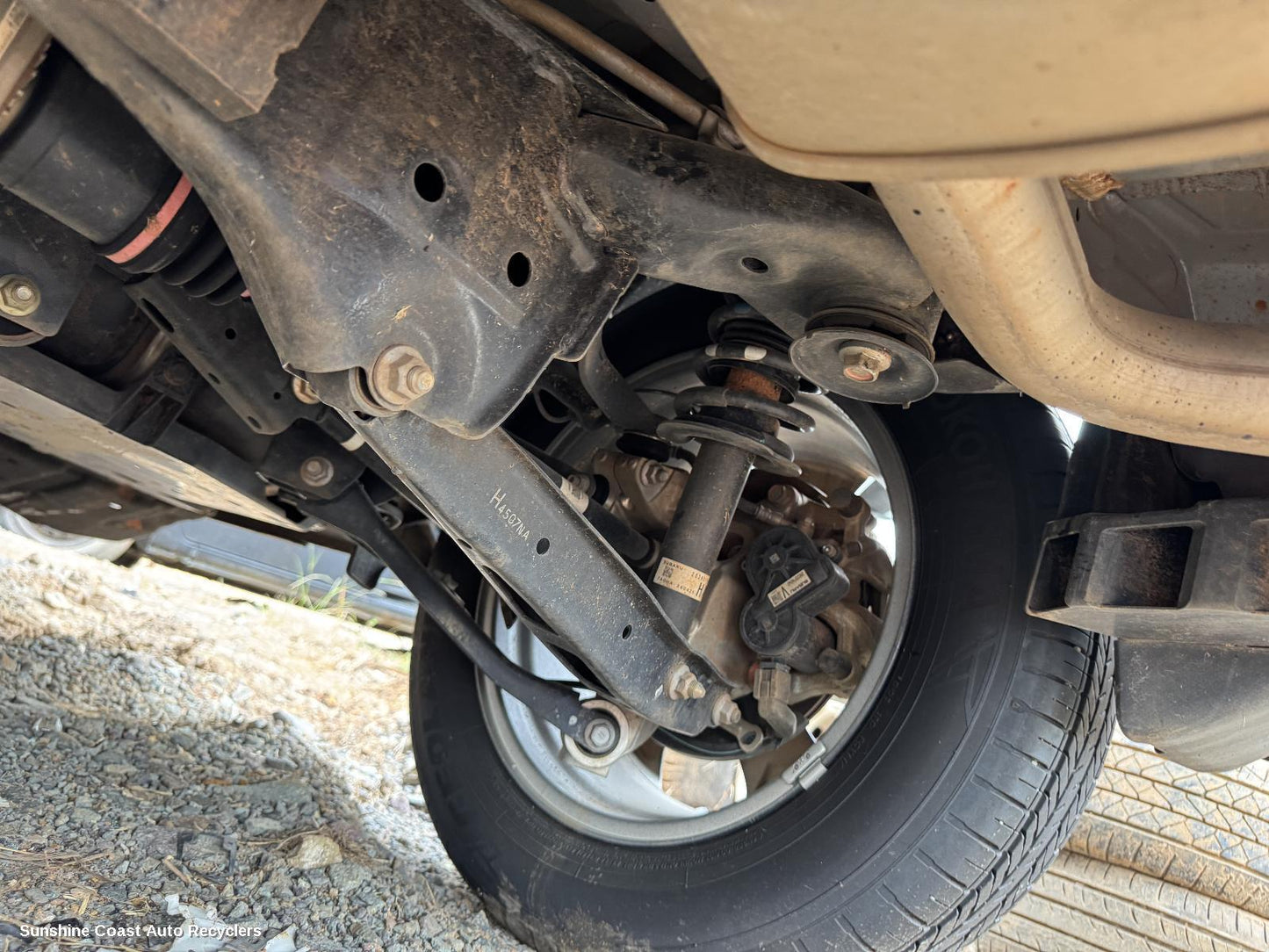 2024 Subaru Crosstrek Right Rear Strut