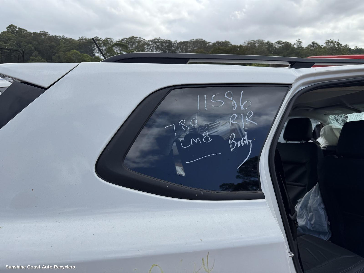 2024 Ford Everest Right Rear Side Glass