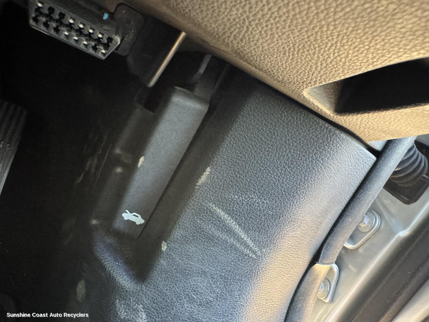 2015 Holden Cruze Bonnet Release