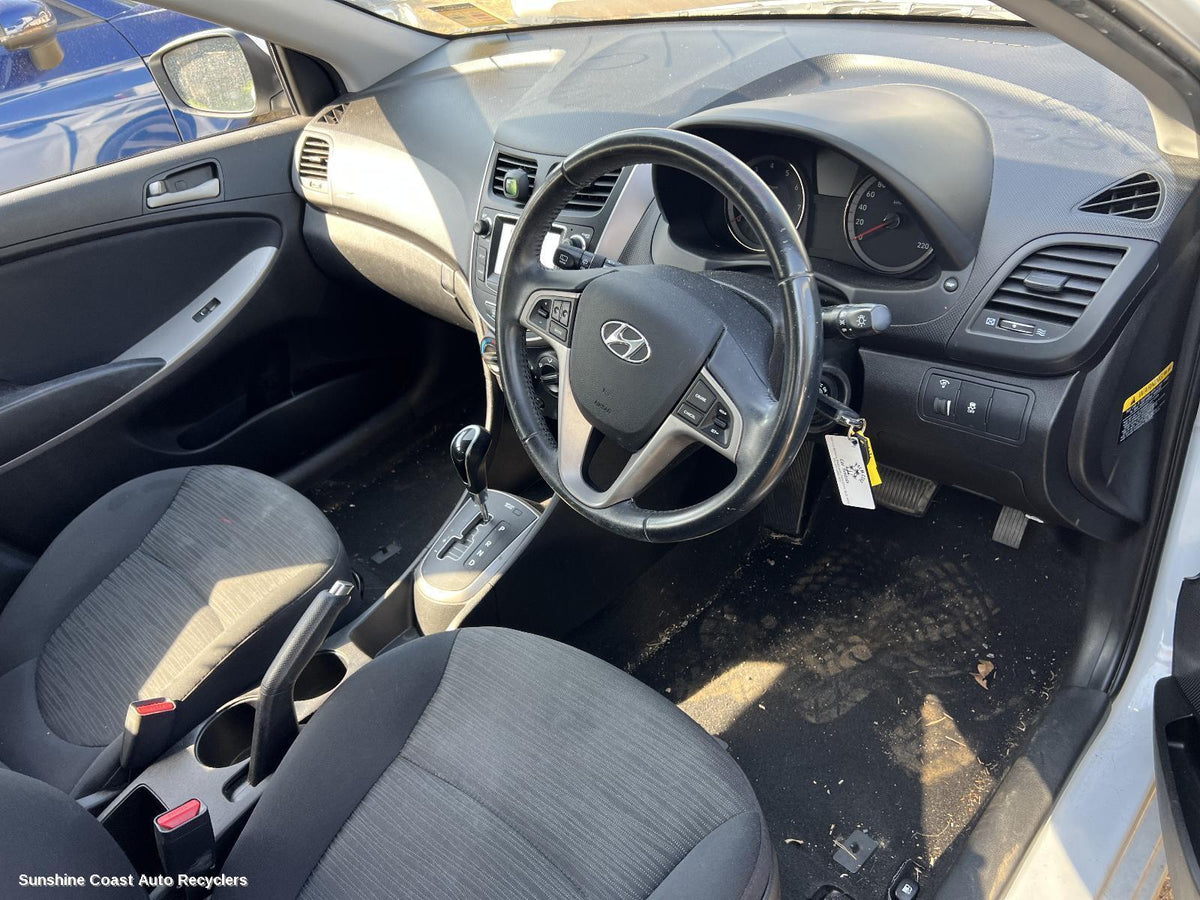2011-2019 Hyundai Accent Headrest