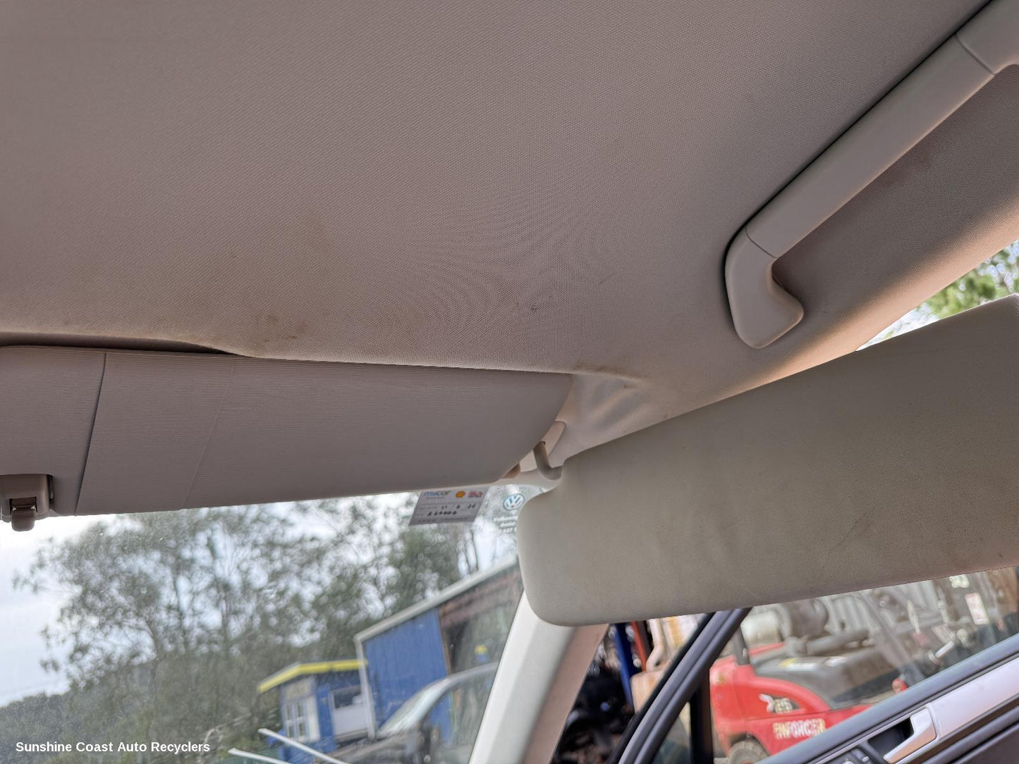 2010-2018 Volkswagen Touareg Sunvisor