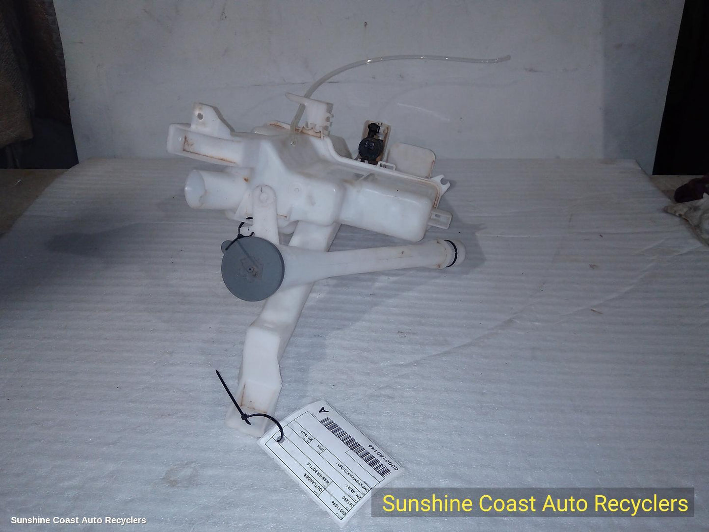 2024 Mitsubishi Outlander Washer Bottle