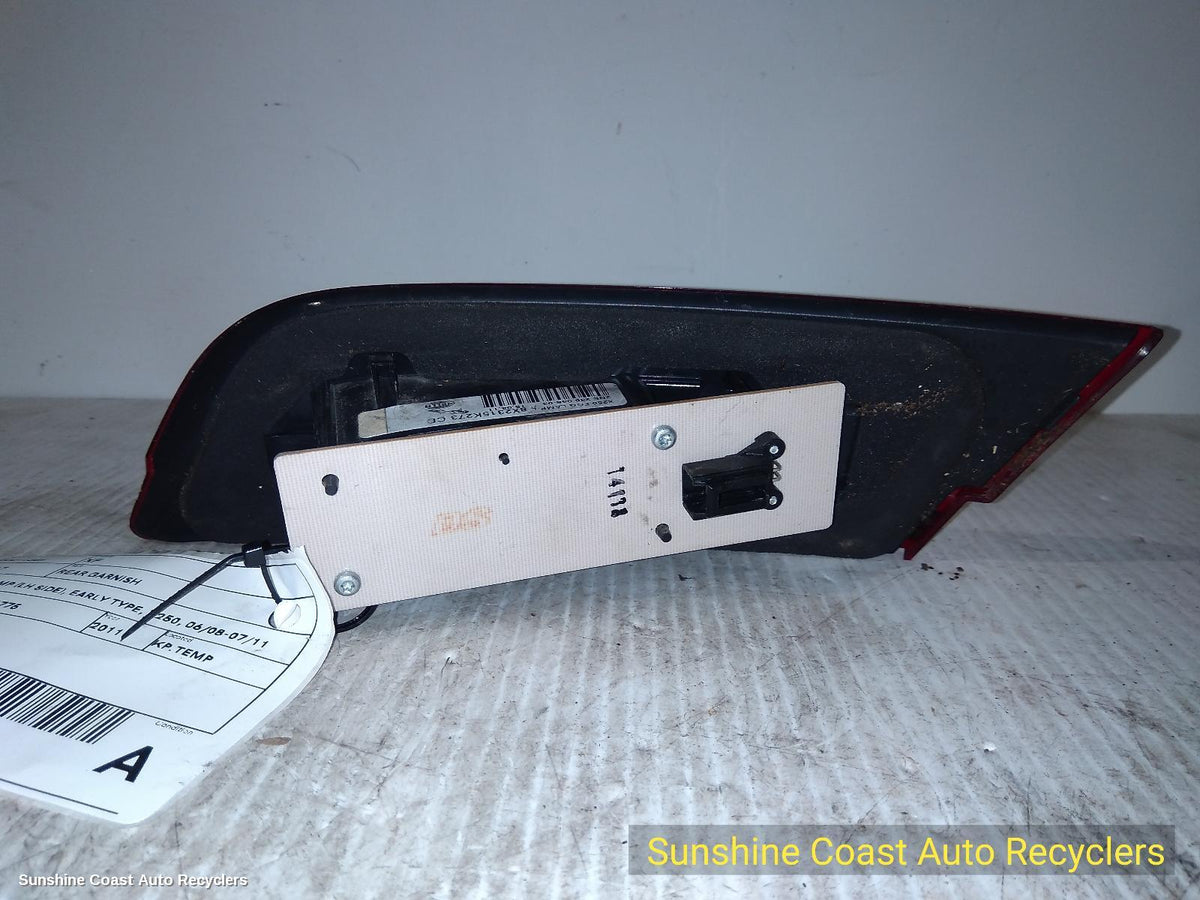 2008-2011 Jaguar Xf Rear Garnish