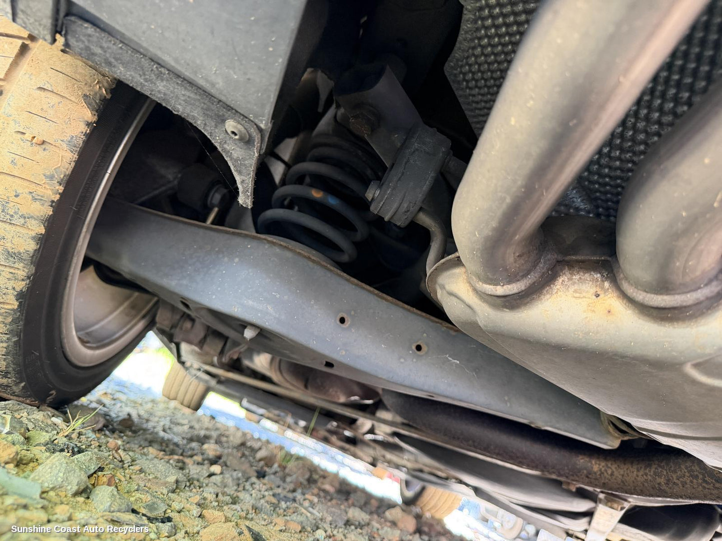 2007-2014 Volkswagen Eos Left Rear Trailing Arm