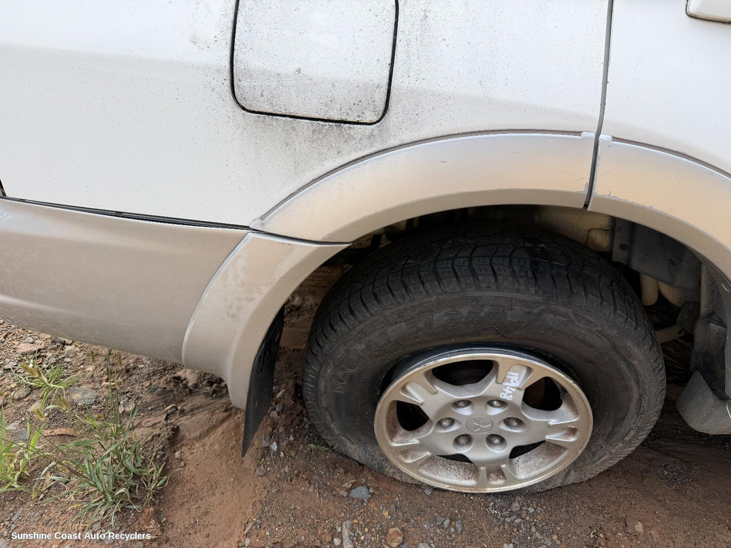 2000-2002 Mitsubishi Pajero Wheel Arch Flare