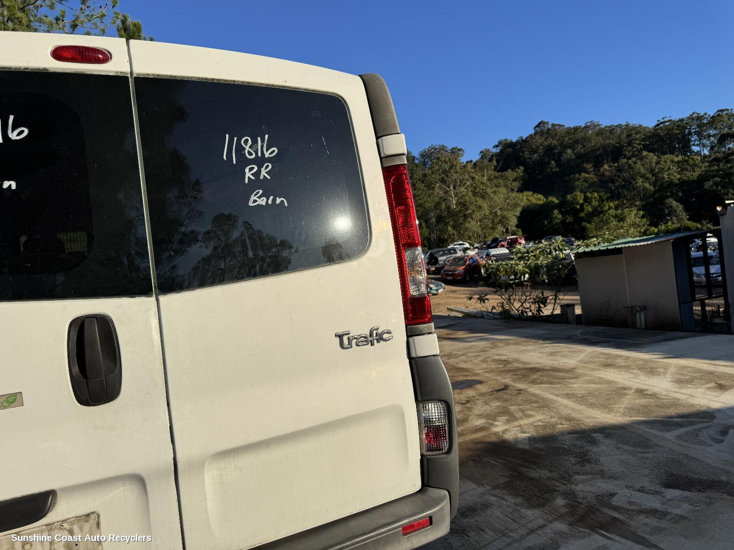 2013 Renault Trafic Right Taillight