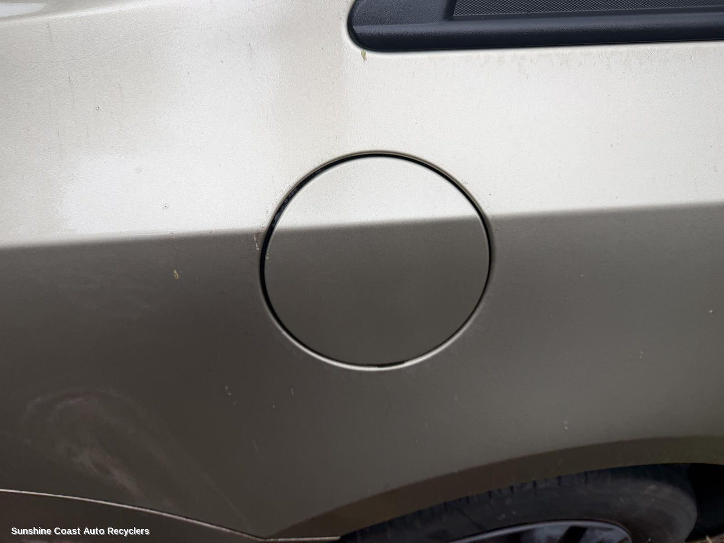 2009-2011 Holden Cruze Fuel Door   Filler