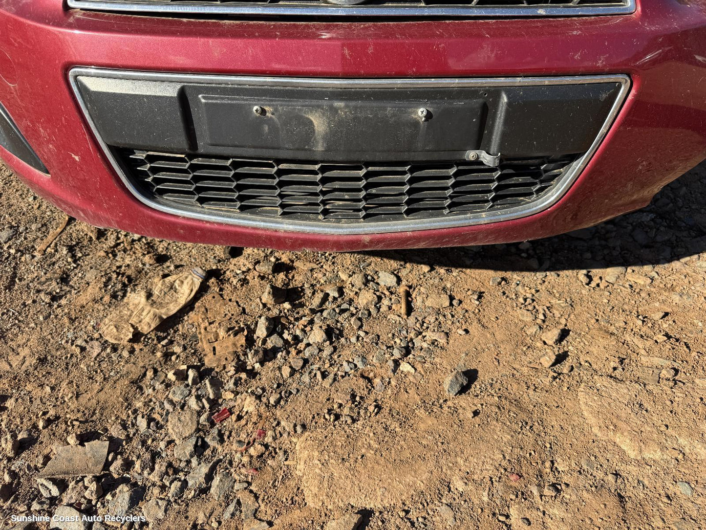 2012 Holden Barina Grille