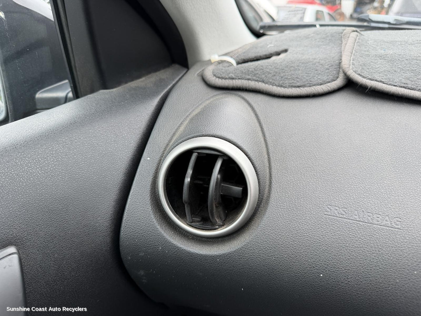 2013 Nissan Dualis Misc