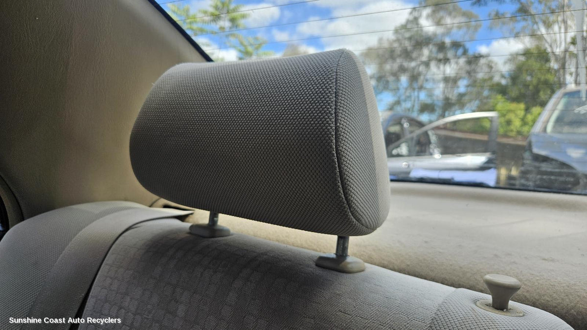 2001-2007 Toyota Corolla Headrest