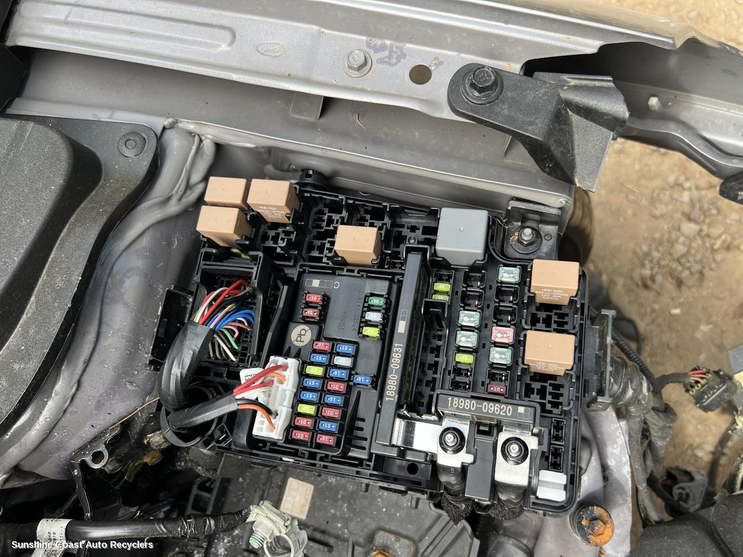 2017-2026 Hyundai I30 Pwr Dr Wind Switch