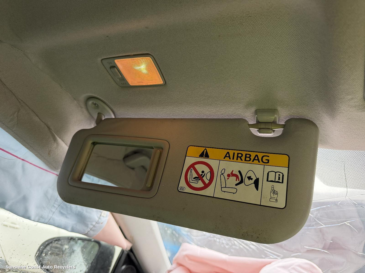 2012-2018 Toyota Corolla Sunvisor