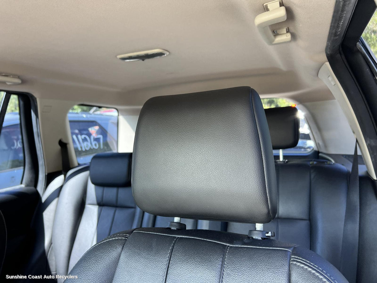 2007-2014 Land Rover Freelander Headrest