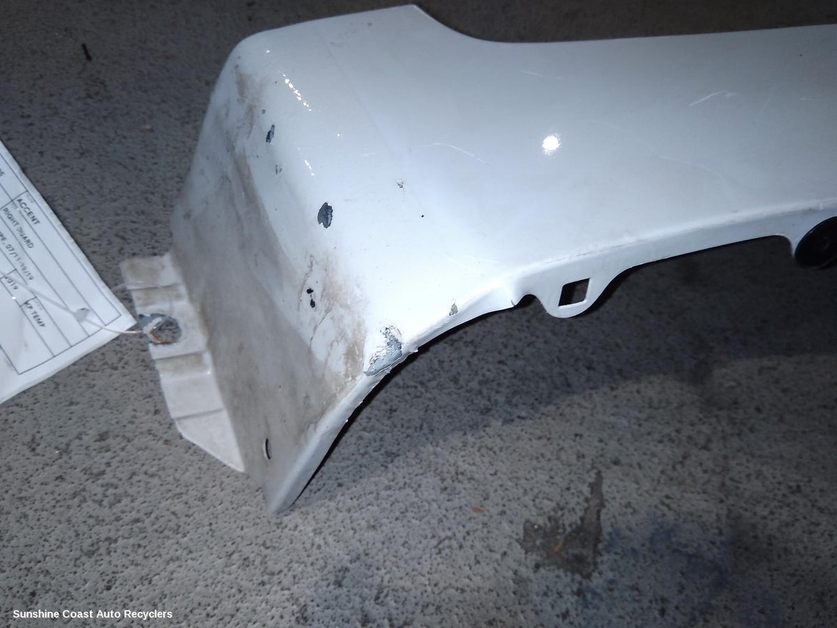 2011-2019 Hyundai Accent Right Guard