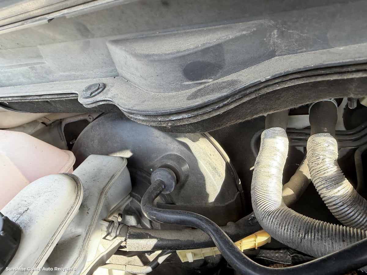 2011-2020 Mazda Bt50 Brake Booster