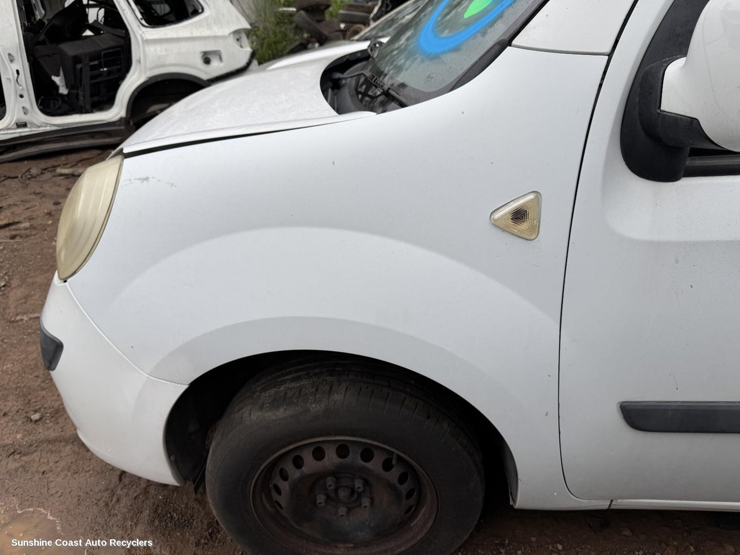 2011 Renault Kangoo Left Guard