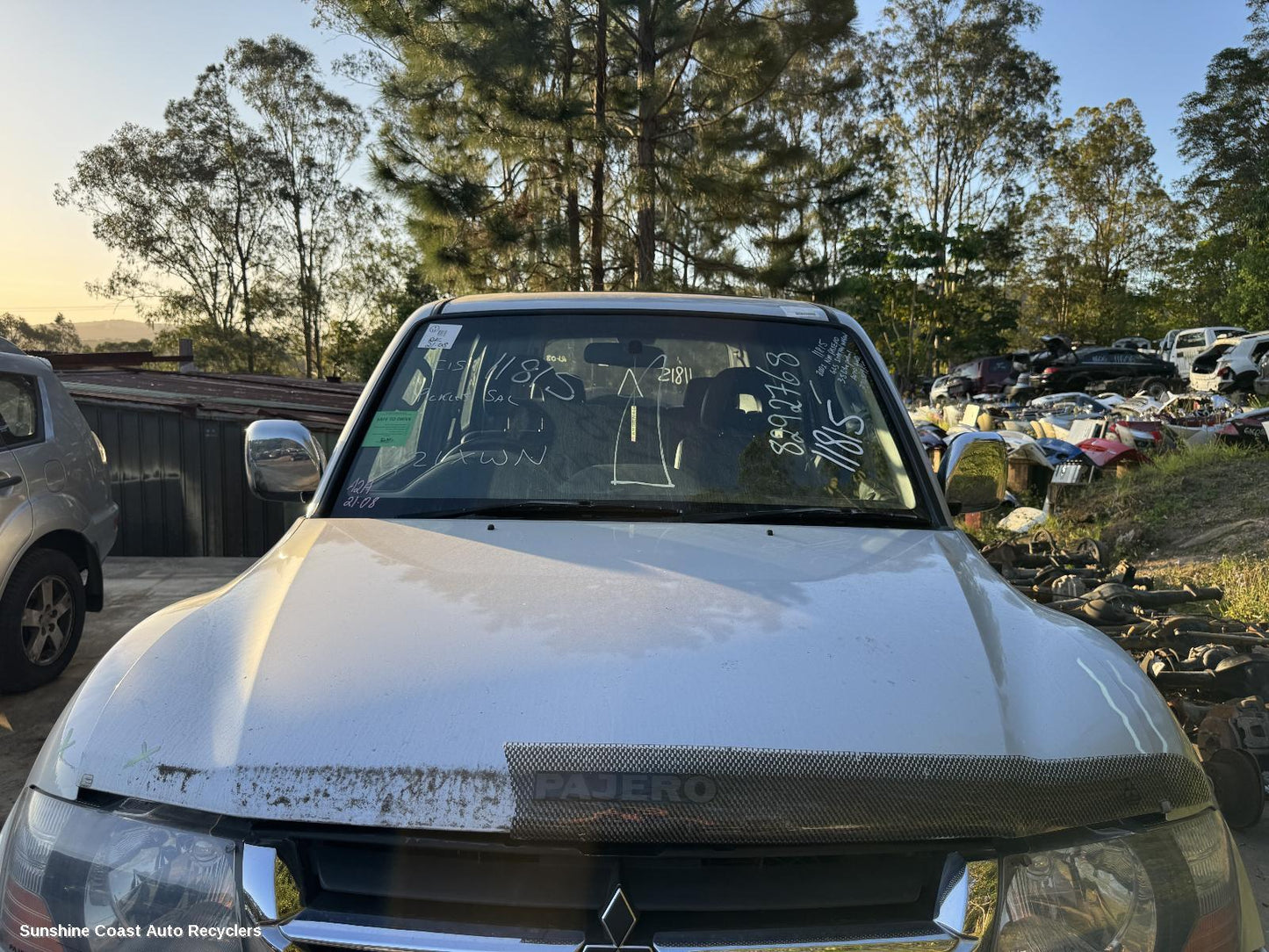 2002 Mitsubishi Pajero Bonnet