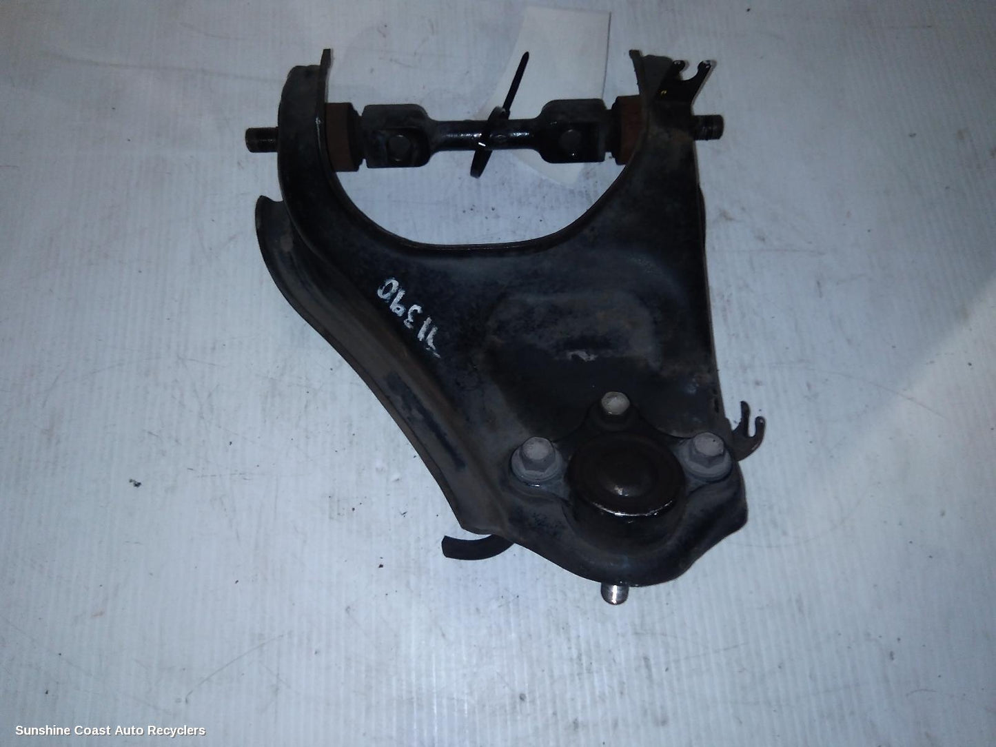 2013 Great Wall X200/x240 Right Front Upper Control Arm