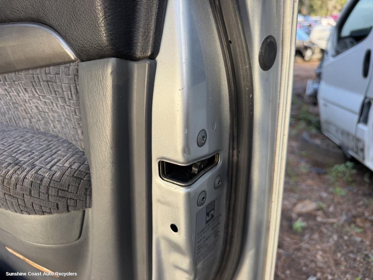 2003-2009 Toyota Prado Door Boot Gate Lock