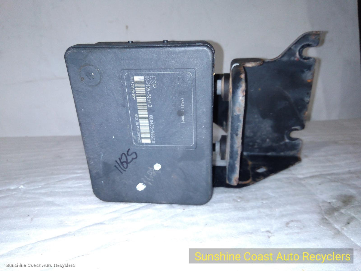 2005-2008 Suzuki Vitara Abs Pump Modulator
