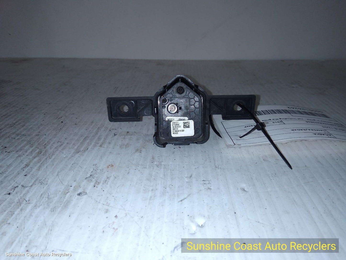 2018-2020 Holden Acadia Reverse Camera