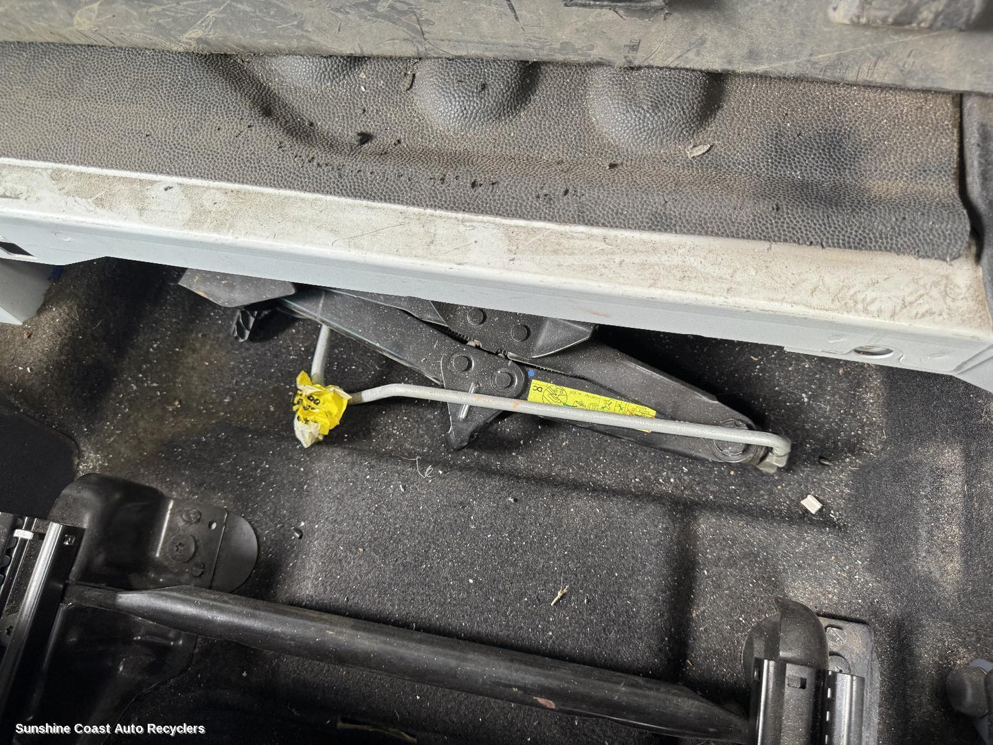 2015 Citroen Berlingo Jack Tool Kit