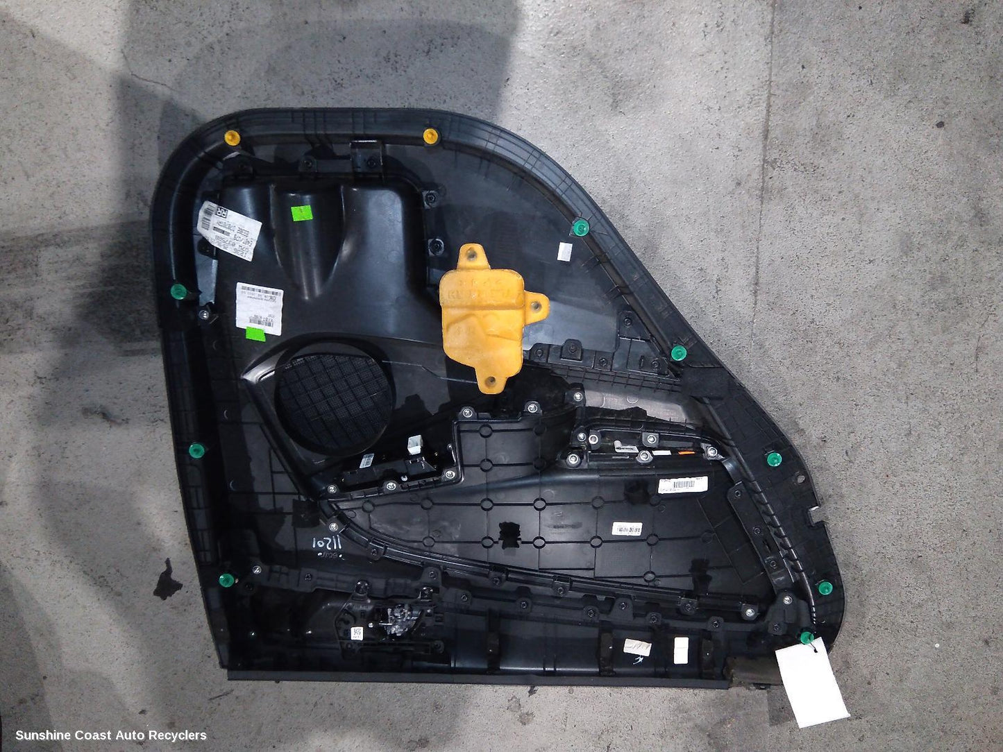 2015 Hyundai Santa Fe Door Trim