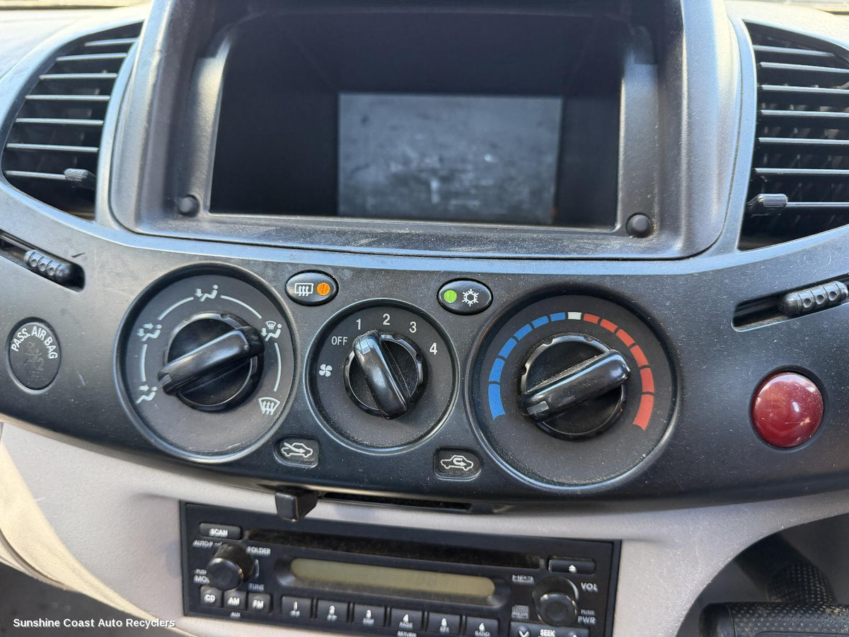 2009-2015 Mitsubishi Triton Heater Ac Controls