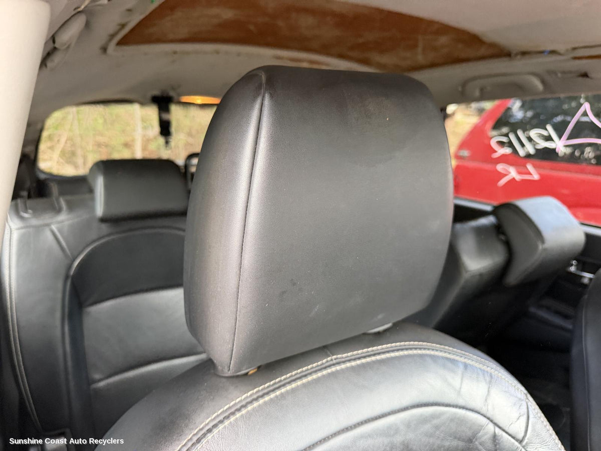 2007-2014 Nissan Dualis Headrest
