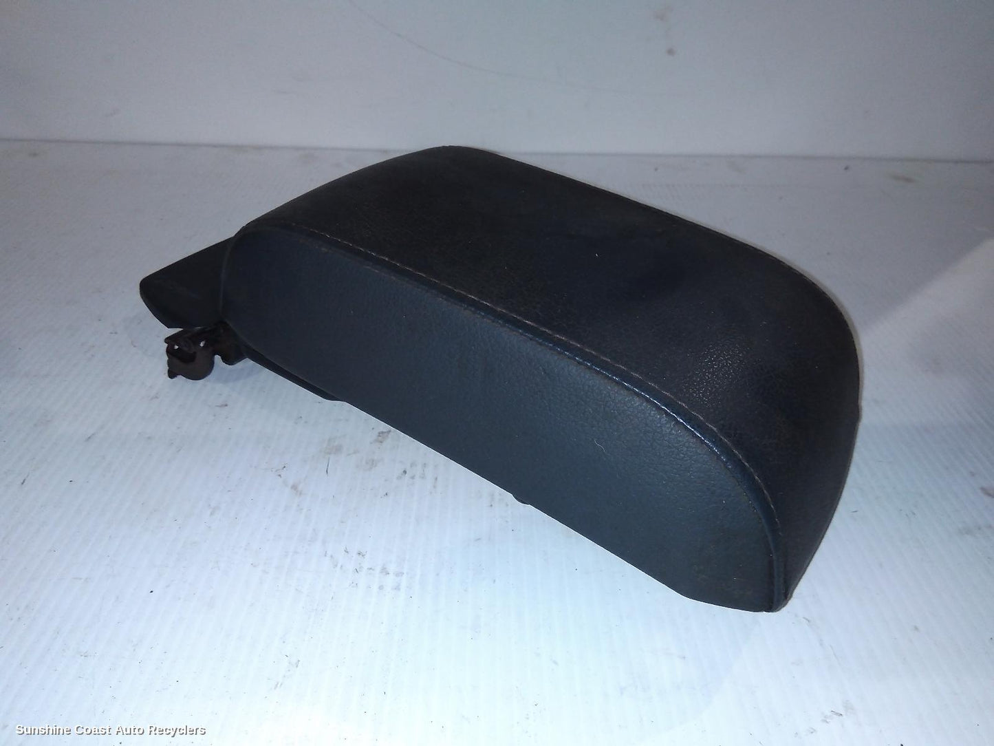 2010 Dodge Journey Console