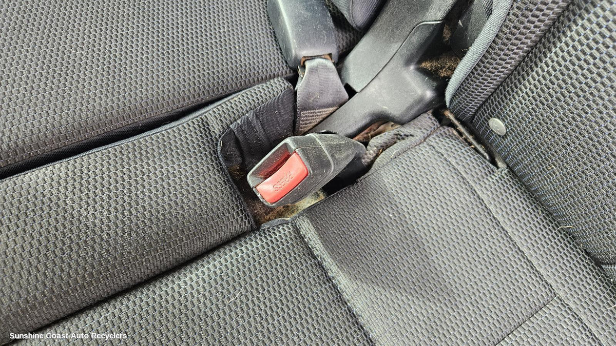 2008-2014 Subaru Liberty Seatbelt Stalk