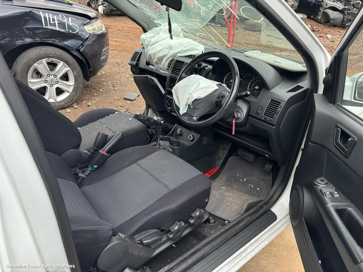 2011 Hyundai Getz Front Seat